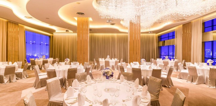 ballroom-38-landscape-new-2