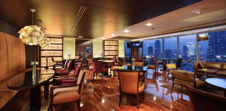 executive-club-lounge-4