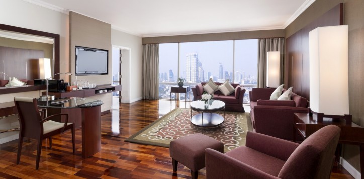 executive-suite-1-2-2