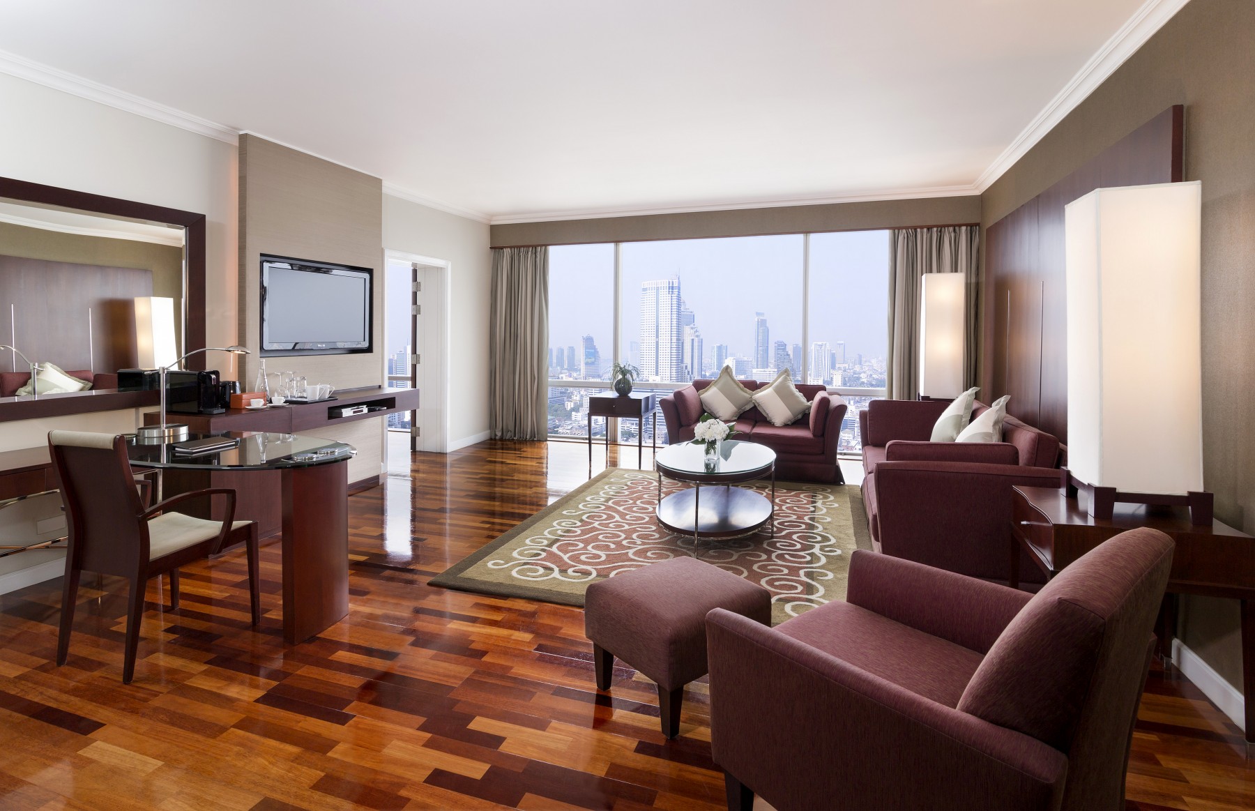 Executive Suite | Spacious Hotel Suite Bangkok | Pullman Bangkok Hotel G 