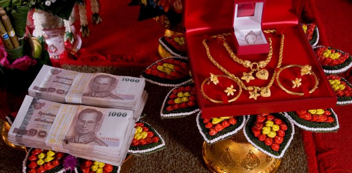 thai-dowry-2