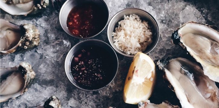 1040x1040-oyster-festival-no-text-2