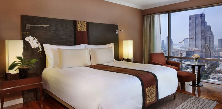executive-room-double-bed-pullman-bangkok-2