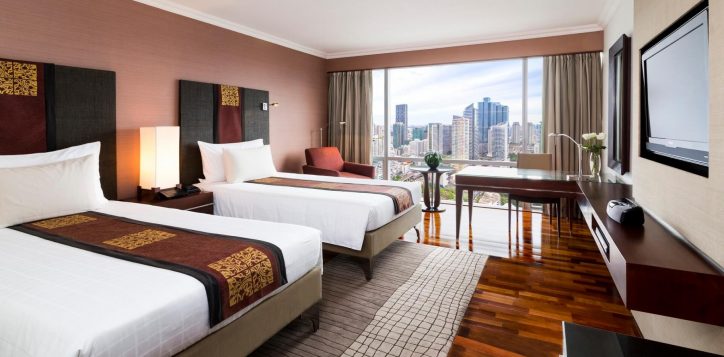 executuve-twin-bed-pullman-bangkok-2