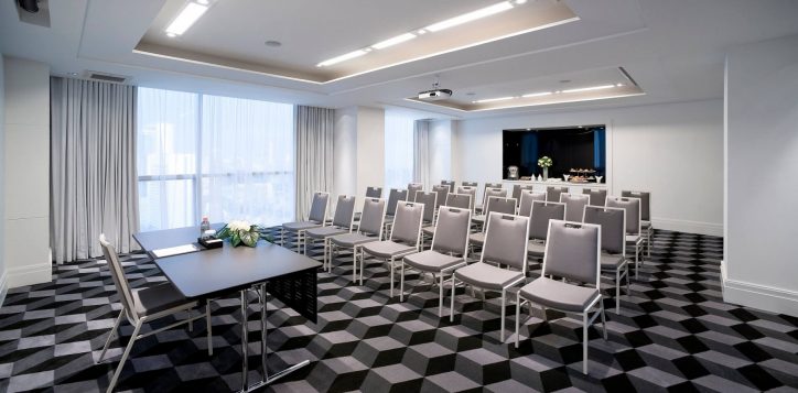 gallery-3-meeting-room-pullman-bangkok-2