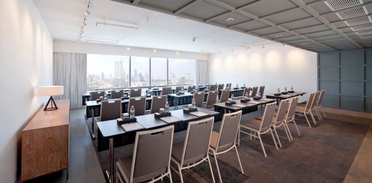 library-2-classroom-meeting-room-pullman-bangkok-2
