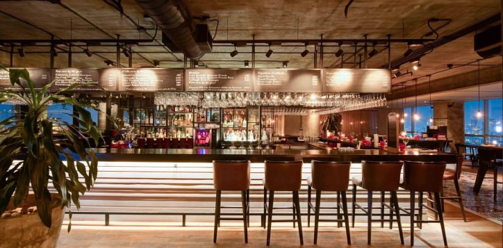 scarlett-rooftop-bar-restaurant-bar-2