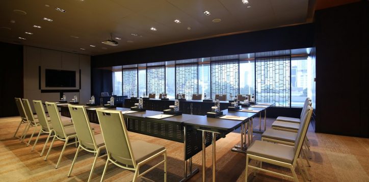 the-retreat-meeting-room-pullman-bangkok-2