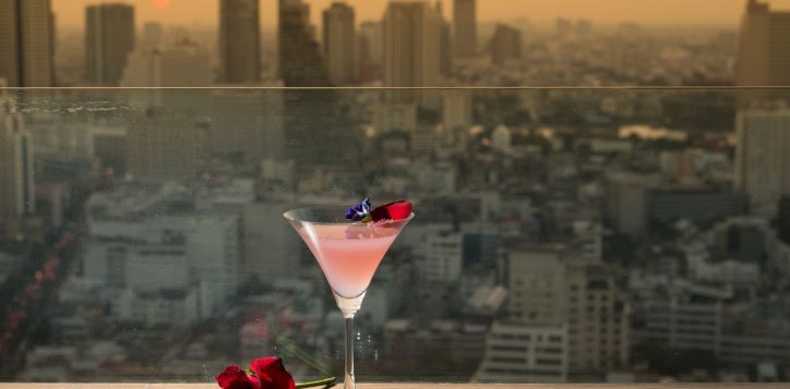 5-scarlett-drink-3-2